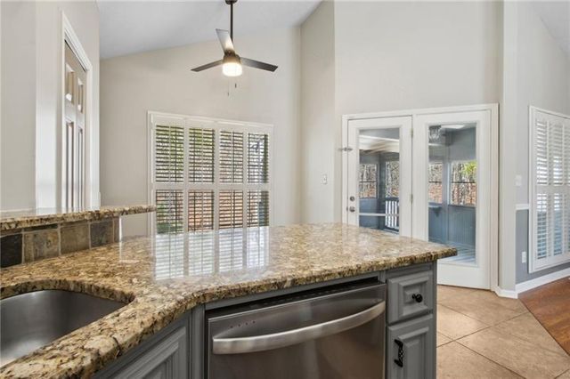 6604 Windbrook Way, Flowery Branch, GA 30542