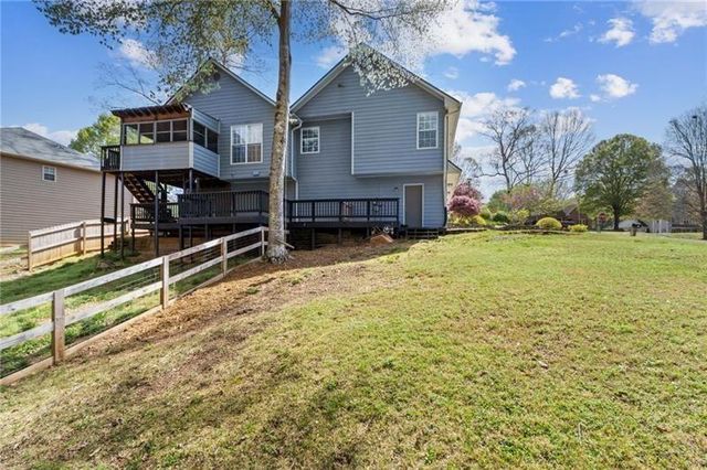 6604 Windbrook Way, Flowery Branch, GA 30542