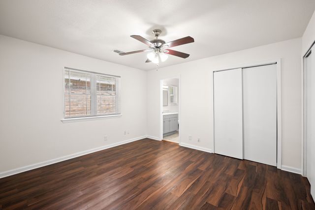 1404 Woodfern Drive, Arlington, TX 76018