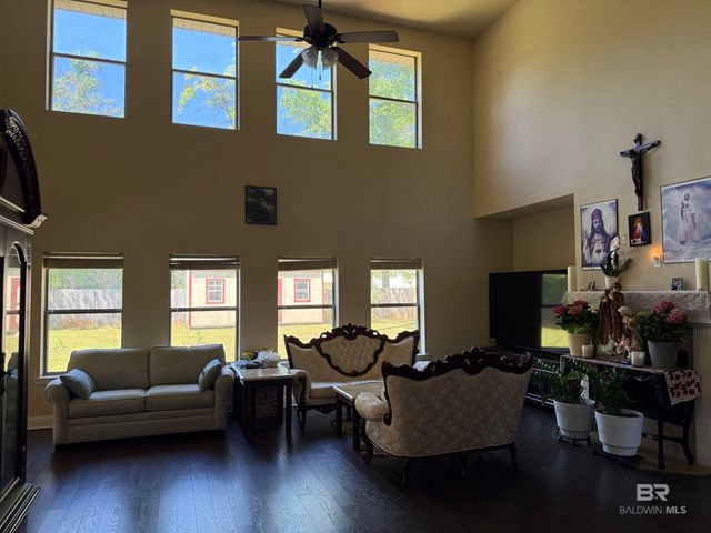 9023 Krystal Ridge Court, Daphne, AL 36526