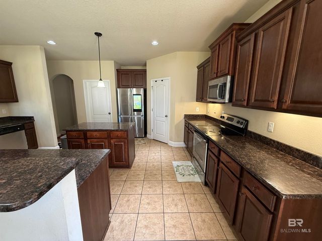 9023 Krystal Ridge Court, Daphne, AL 36526