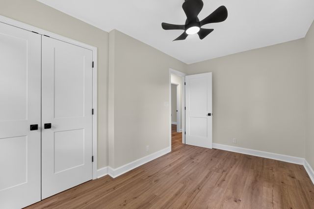 21 Robertson St, Mc Ewen, TN 37101