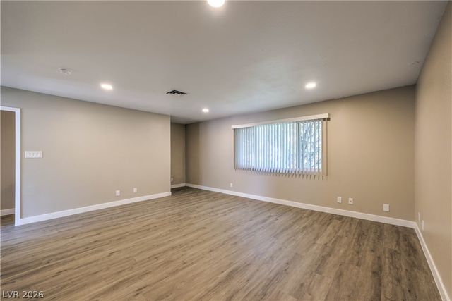 343 Greenbriar Townhouse Way 343, Las Vegas, NV 89121
