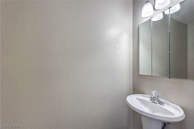 343 Greenbriar Townhouse Way 343, Las Vegas, NV 89121