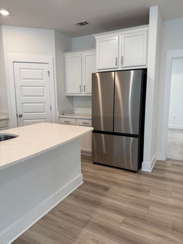 210 Lyla Lane, Crestview, FL 32539