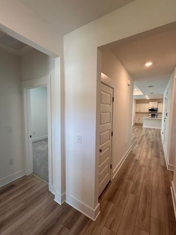 210 Lyla Lane, Crestview, FL 32539