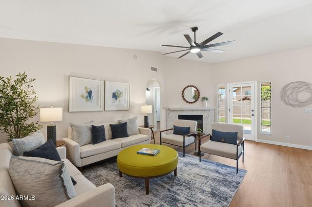 1502 E ROCKWOOD Drive, Phoenix, AZ 85024