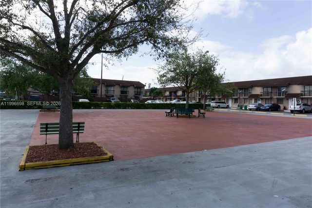 1911 SW 107th Ave 1006, Miami, FL 33165