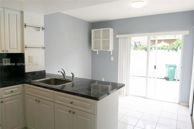 1911 SW 107th Ave 1006, Miami, FL 33165