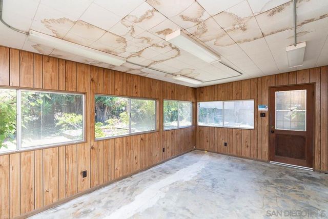 4505 La Crosse Avenue, San Diego, CA 92117