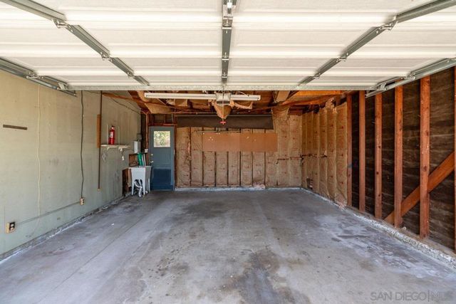4505 La Crosse Avenue, San Diego, CA 92117