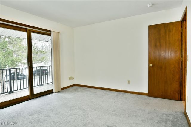 723 Lakeview Drive, Cortland, OH 44410