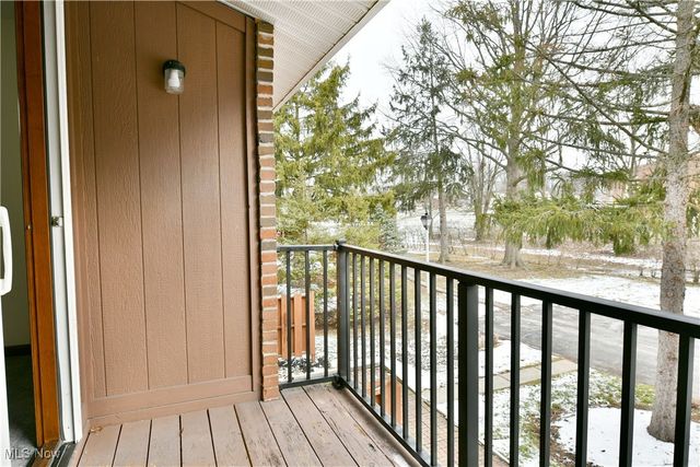 723 Lakeview Drive, Cortland, OH 44410