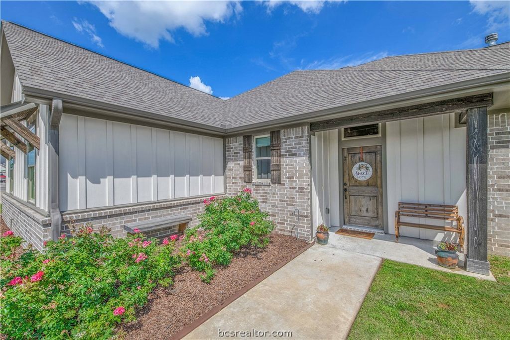 10398 Bourbon Lane, Bryan, TX 77808 — photo 3