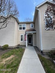 4004 S Foxwood Drive S, Clifton Park, NY 12065