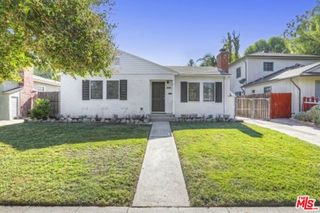 22046 Galvez Street, Woodland Hills (los Angeles), CA 91364