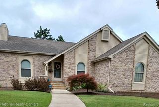 34653 Pembroke Avenue, Livonia, MI 48152