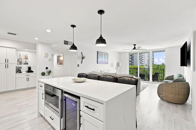 2121 N OCEAN Boulevard 405W, Boca Raton, FL 33431