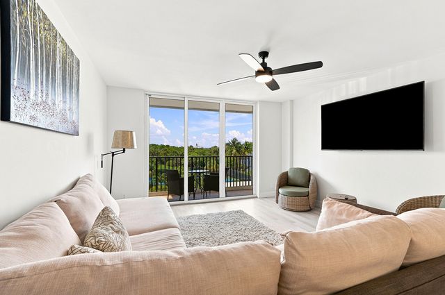 2121 N OCEAN Boulevard 405W, Boca Raton, FL 33431