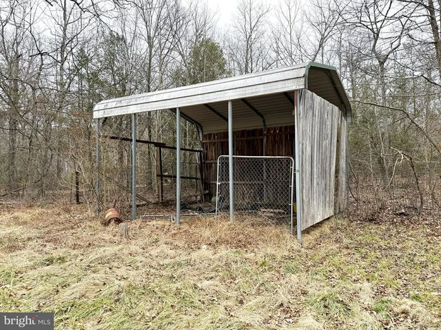 6500 MACEDONIA RD, Woodford, VA 22580