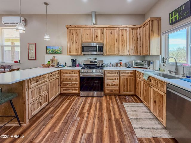 6906 E ALHAMBRA Drive, Sierra Vista, AZ 85650