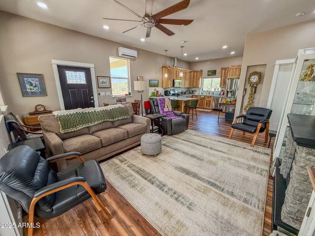 6906 E ALHAMBRA Drive, Sierra Vista, AZ 85650