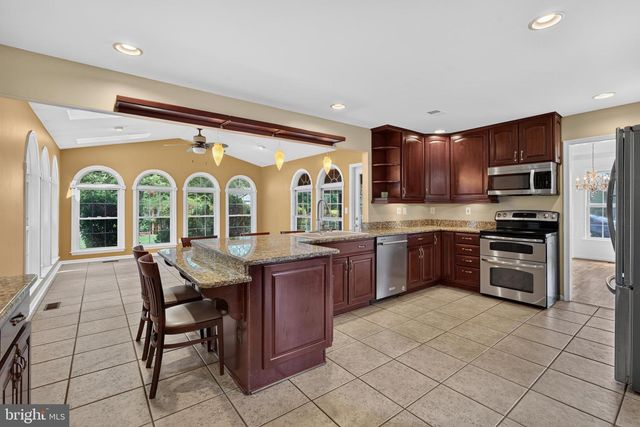 1058 CAREN DR, Sykesville, MD 21784