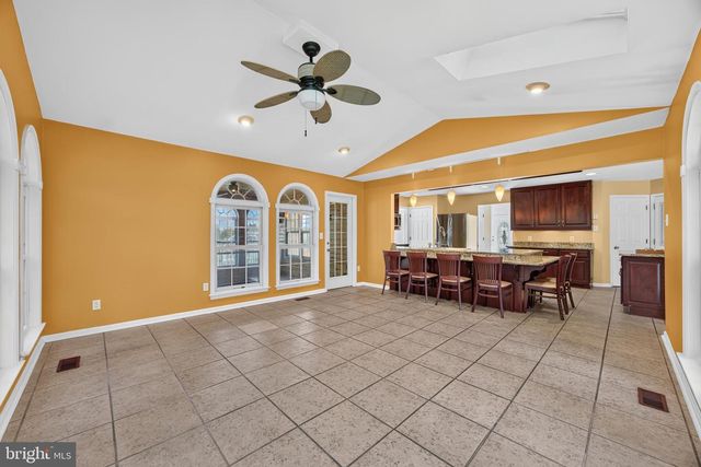 1058 CAREN DR, Sykesville, MD 21784