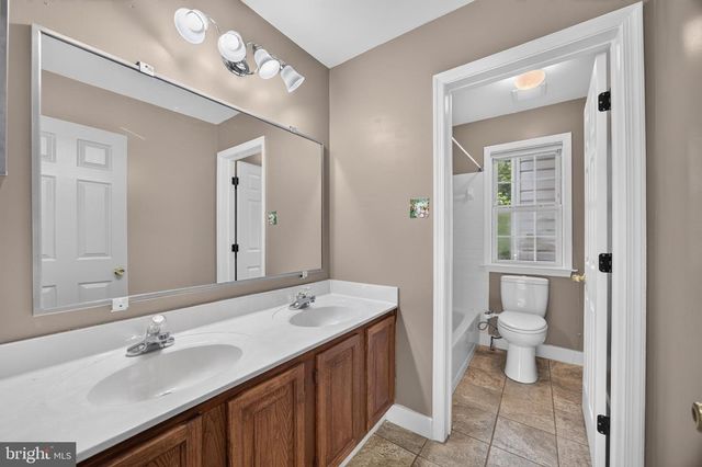 1058 CAREN DR, Sykesville, MD 21784