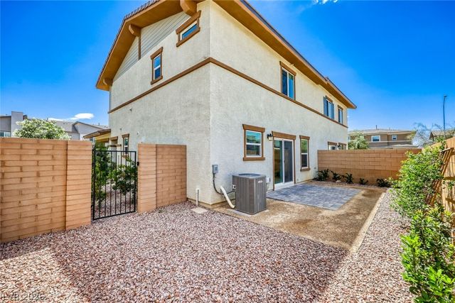 911 Cadence View Way, Henderson, NV 89011
