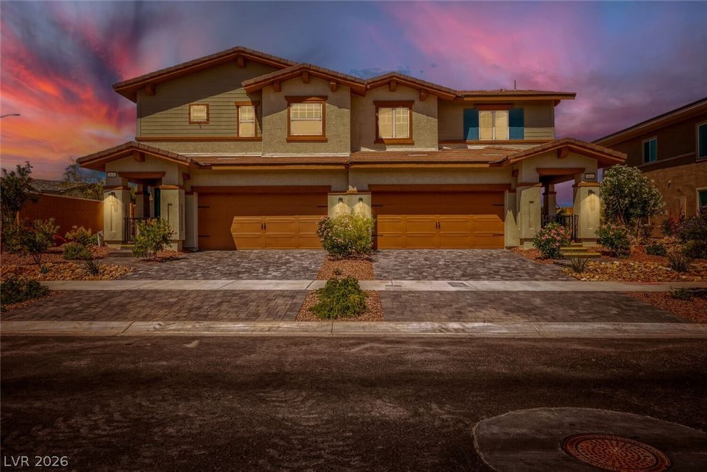 911 Cadence View Way, Henderson, NV 89011