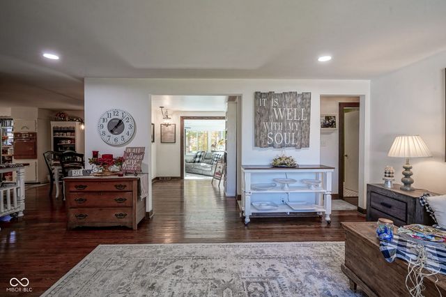 5789 E County Road 200 N, Avon, IN 46123