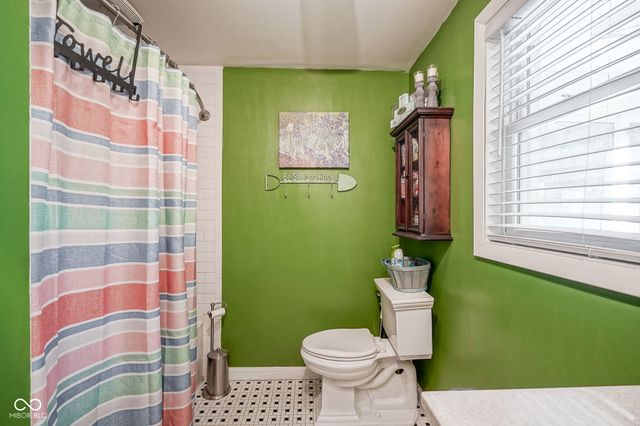 5789 E County Road 200 N, Avon, IN 46123