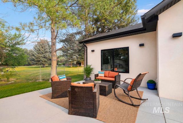 1927 Dora Drive, Twin Falls, ID 83301