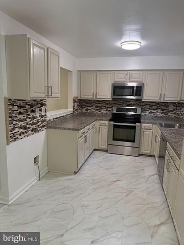 18 HUNTERS GATE CT, Silver Spring, MD 20904