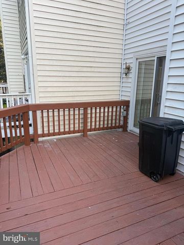 18 HUNTERS GATE CT, Silver Spring, MD 20904