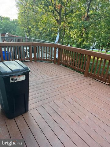 18 HUNTERS GATE CT, Silver Spring, MD 20904