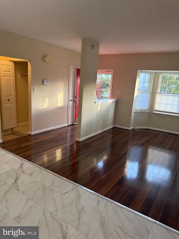 18 HUNTERS GATE CT, Silver Spring, MD 20904
