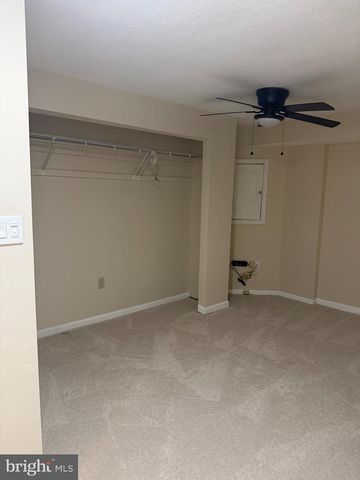 18 HUNTERS GATE CT, Silver Spring, MD 20904