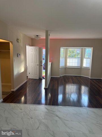 18 HUNTERS GATE CT, Silver Spring, MD 20904