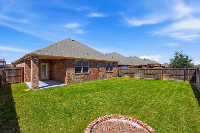 3100 Denver Avenue, Aubrey, TX 76227
