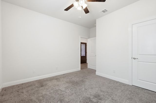 3100 Denver Avenue, Aubrey, TX 76227