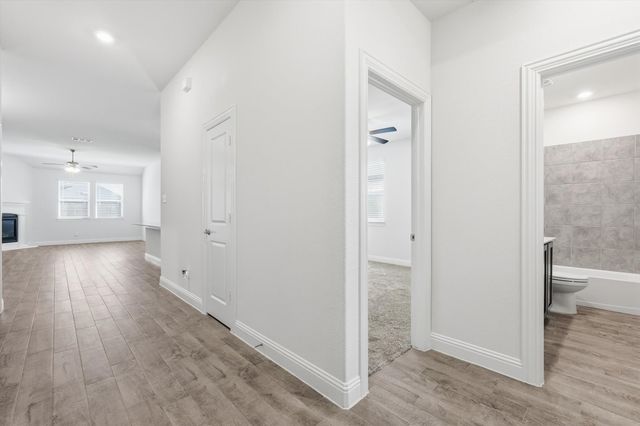 3100 Denver Avenue, Aubrey, TX 76227