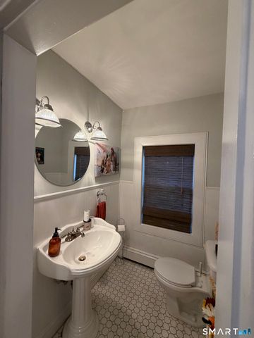 3 Alfred Court, Stratford, CT 06615