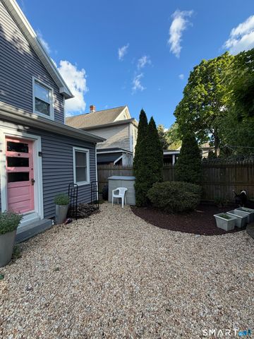 3 Alfred Court, Stratford, CT 06615