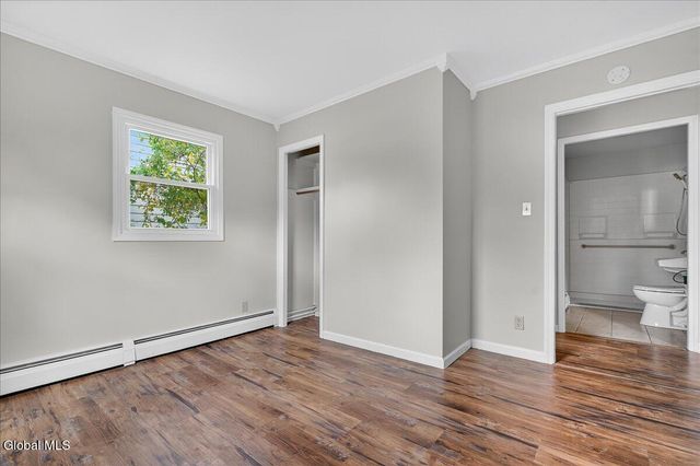 9 Vics Court, Colonie, NY 12205