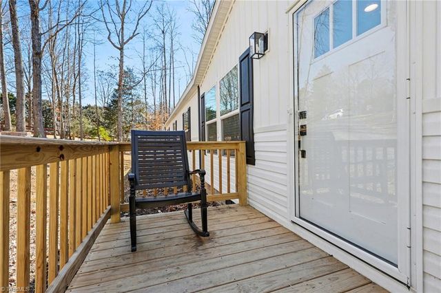 1385 Foxburrow Road, Asheboro, NC 27205