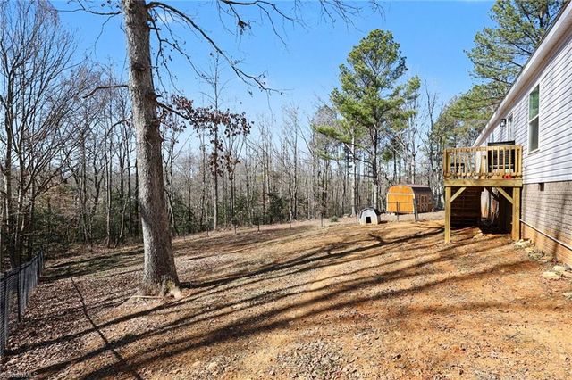 1385 Foxburrow Road, Asheboro, NC 27205