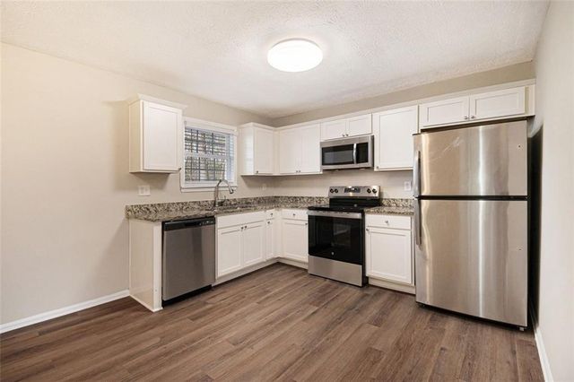2751 LLOYD Road, Decatur, GA 30034