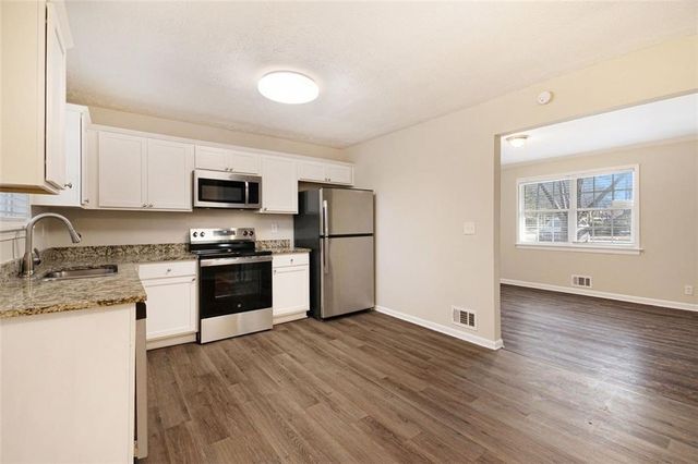 2751 LLOYD Road, Decatur, GA 30034